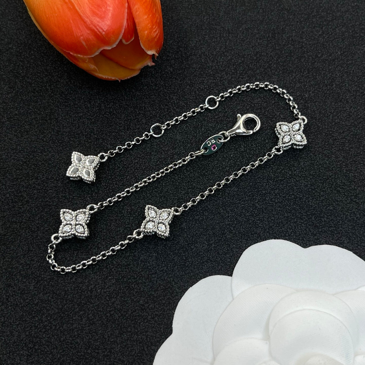 Roberto Coin flower station chain bracelet in Silver Tone, detail view 5