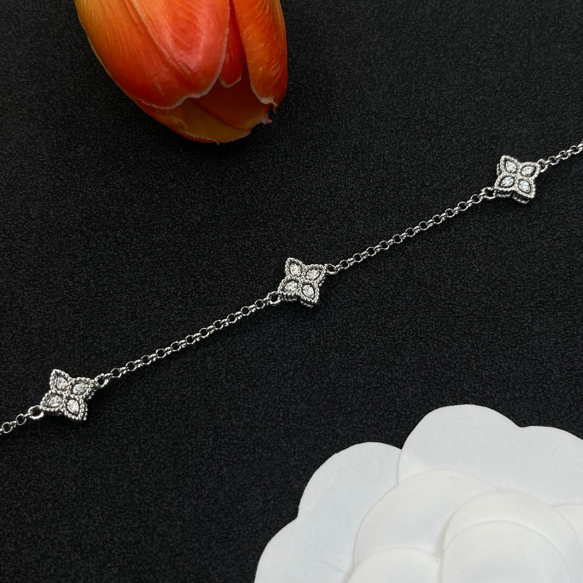 Roberto Coin flower station chain bracelet in Silver Tone, detail view 3
