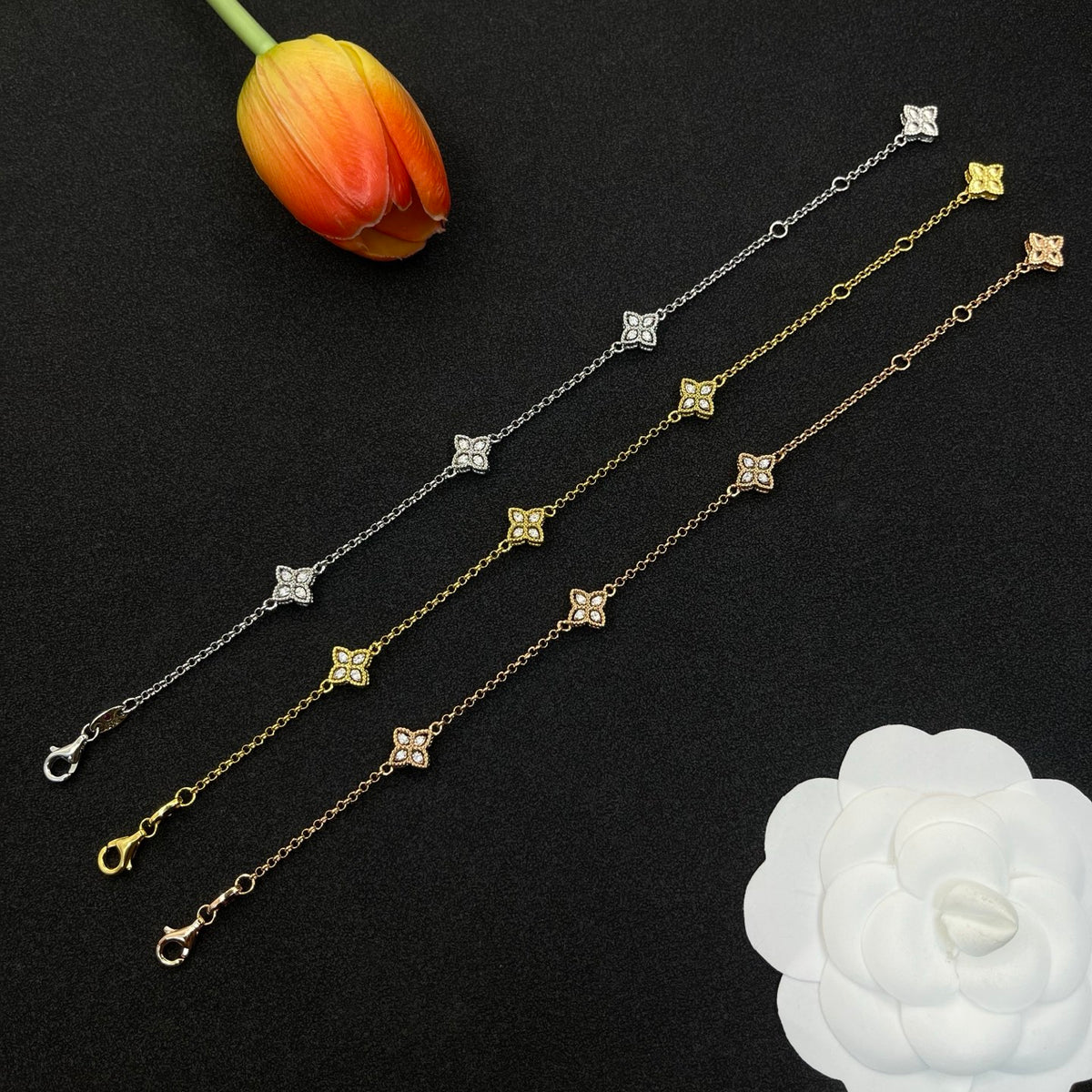Roberto Coin flower station chain bracelet in Silver Tone, detail view 7