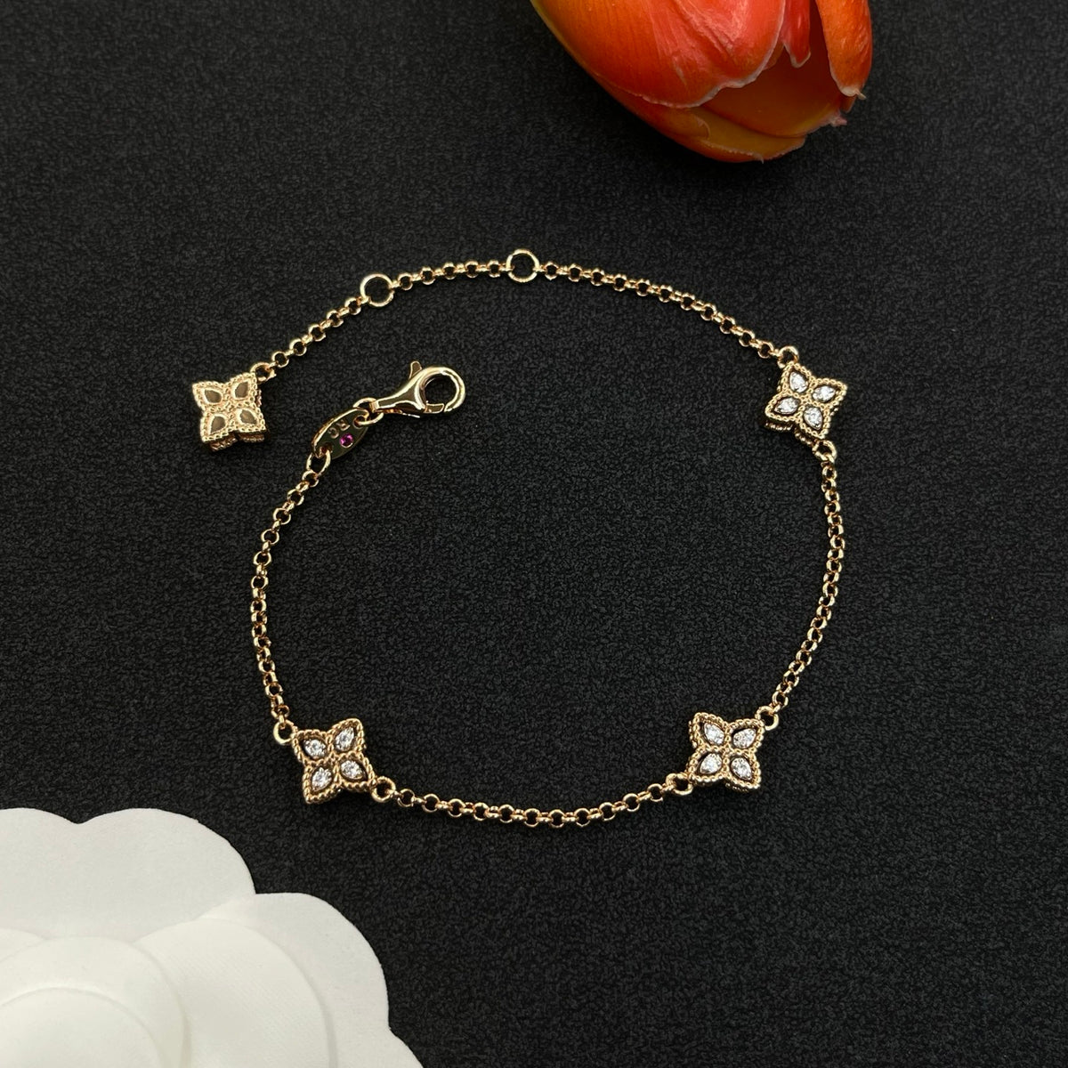 Roberto Coin flower station chain bracelet in Gold Tone, detail view 8