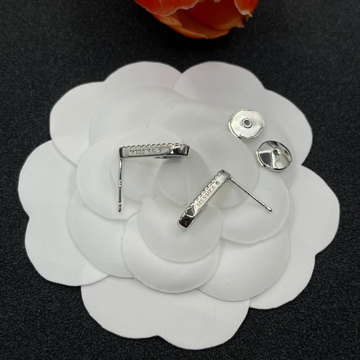 Messika Sculpted Link Hoop earrings in Silver Tone, detail view 13
