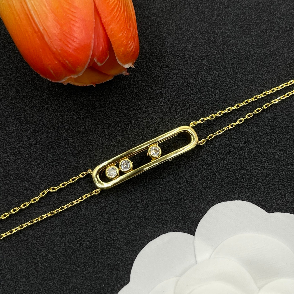 Messika White Accent Link bracelet in Gold Tone, detail view 3