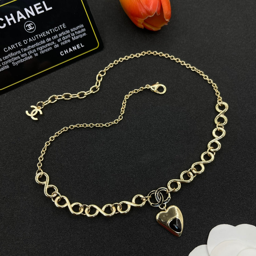 Chanel style necklaces - product photo 2