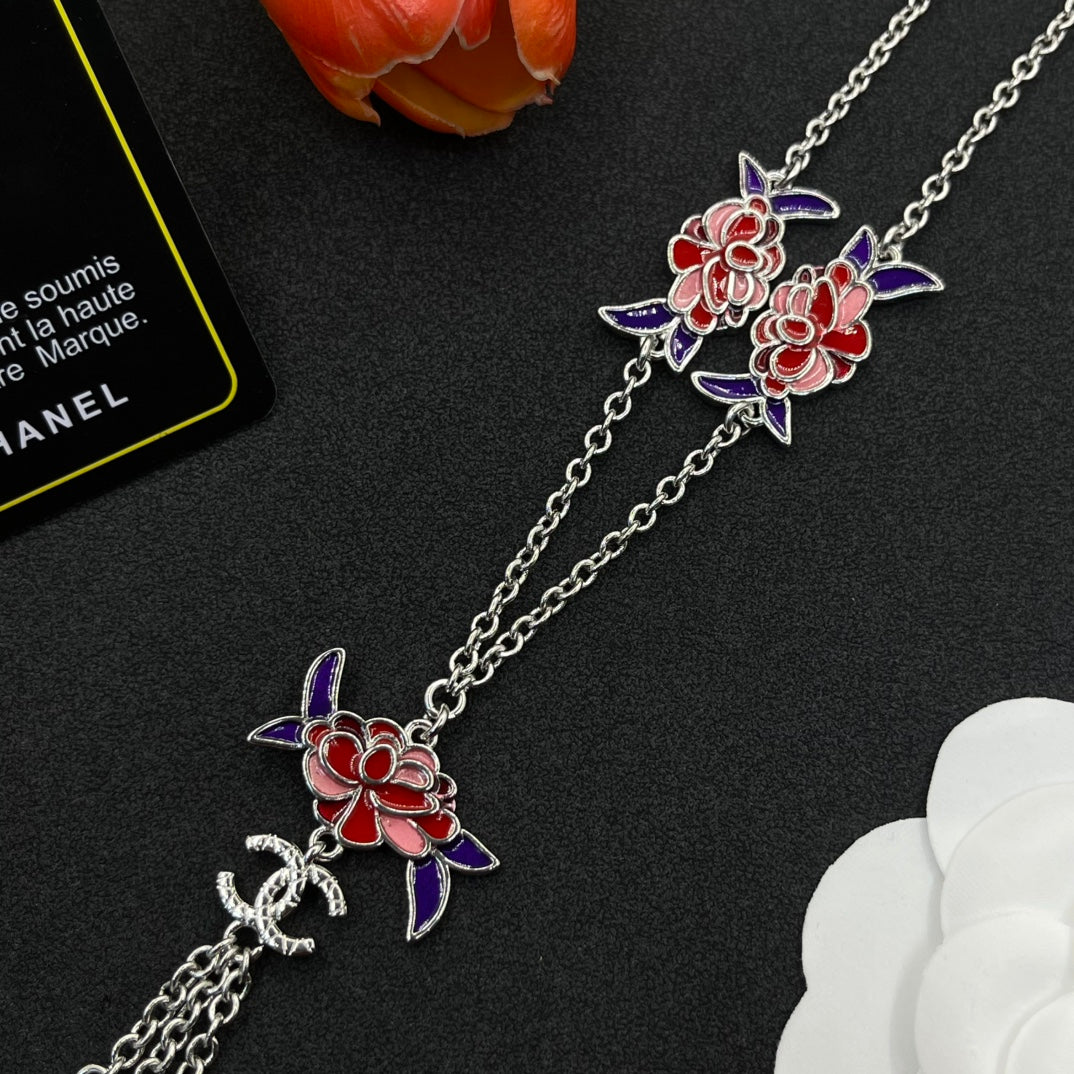 Chanel style necklaces - product photo 4