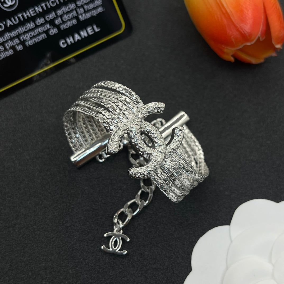 Chanel style bracelets - product photo 5