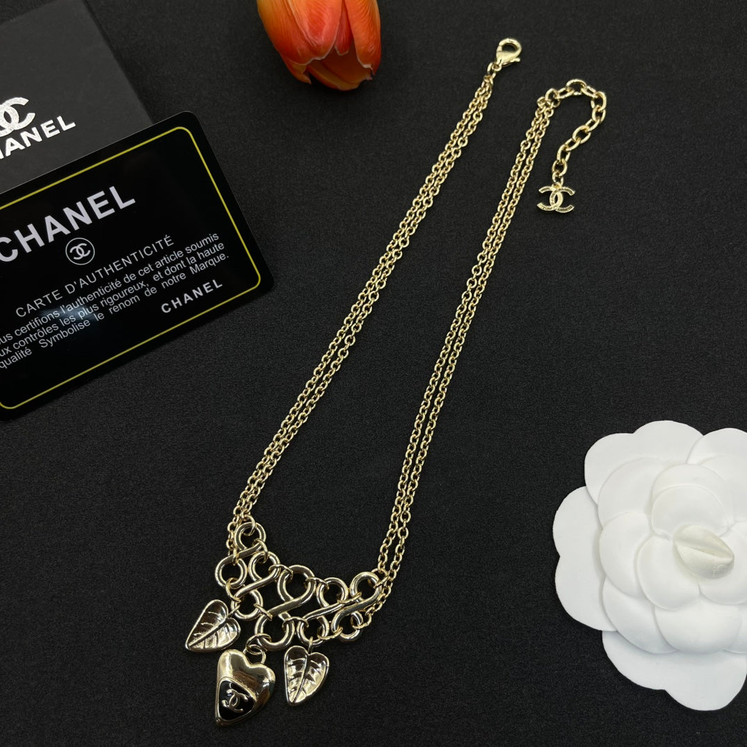 Chanel style necklaces - product photo 4