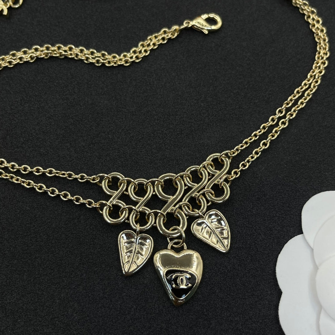 Chanel style necklaces - product photo 3