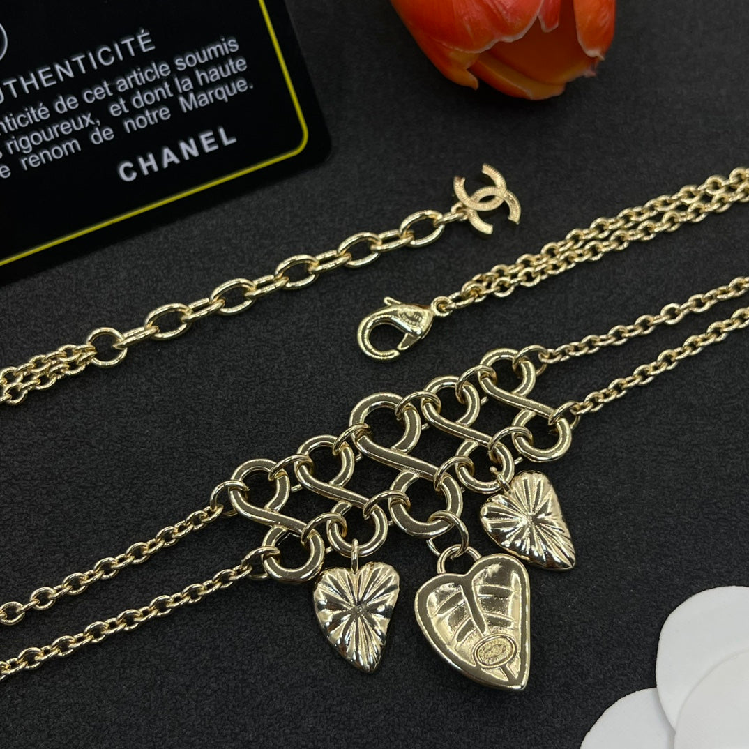 Chanel style necklaces - product photo 7