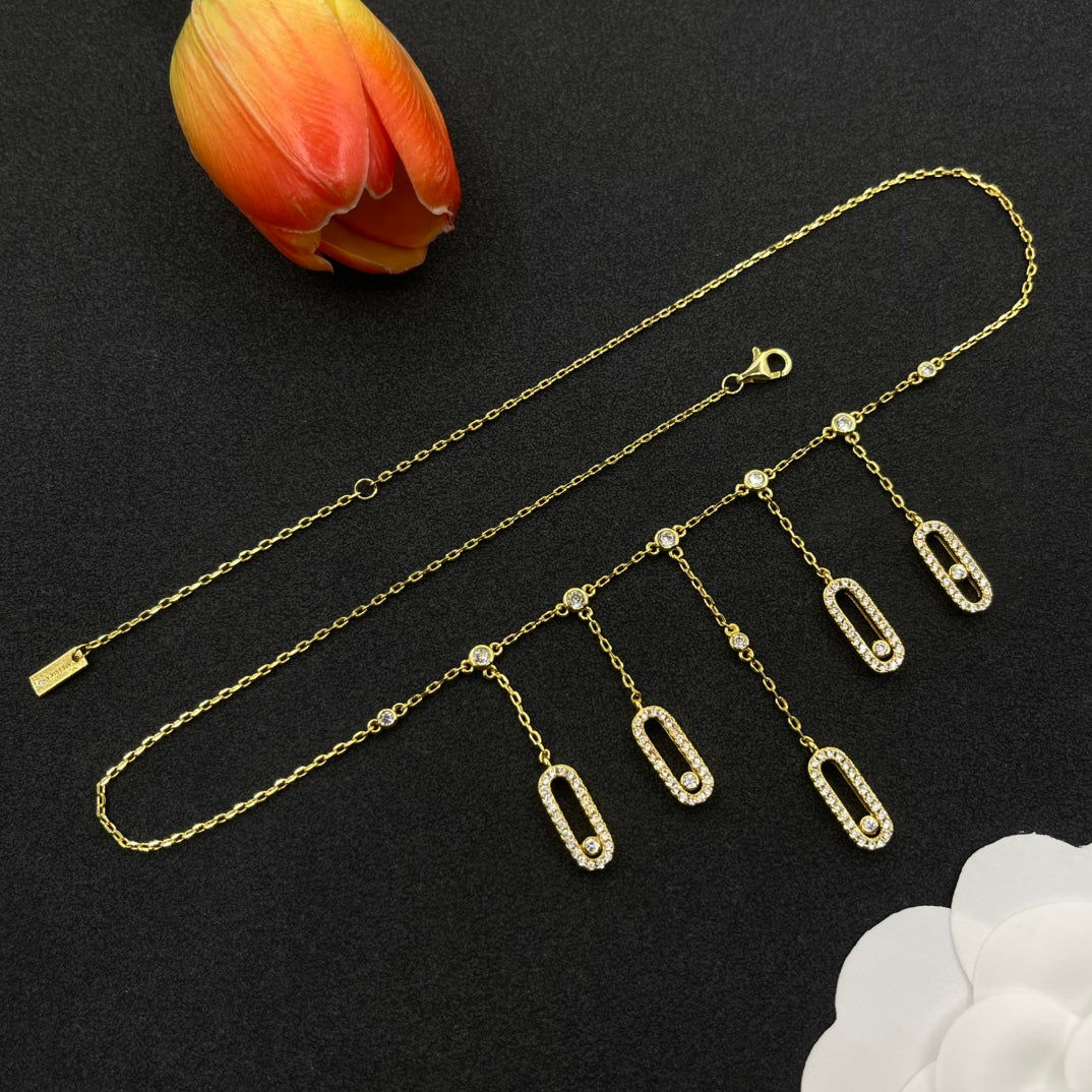Messika Five-Link Drop necklace in Gold Tone, detail view 14