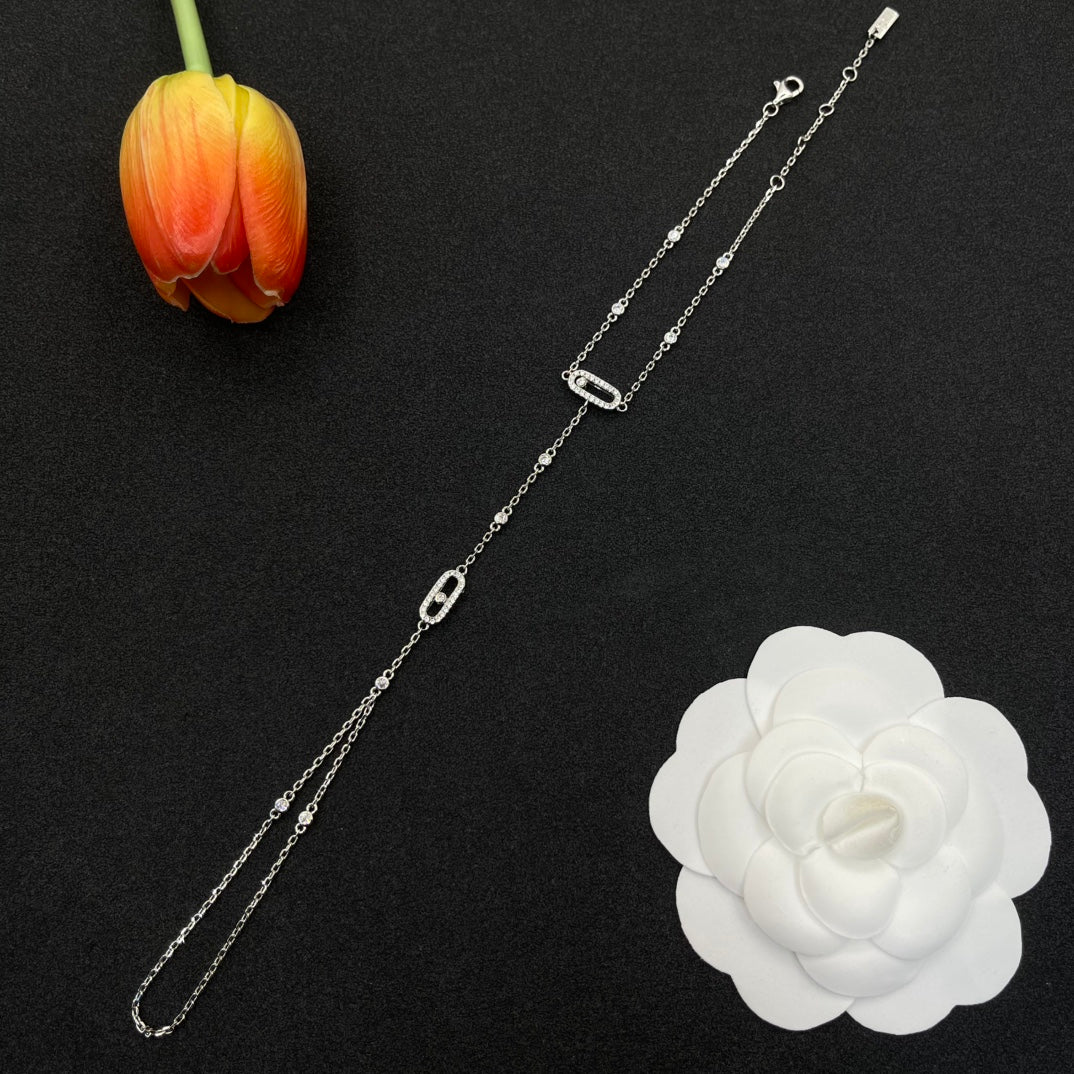 Messika Open Link Lariat necklace in Silver Tone, detail view 2