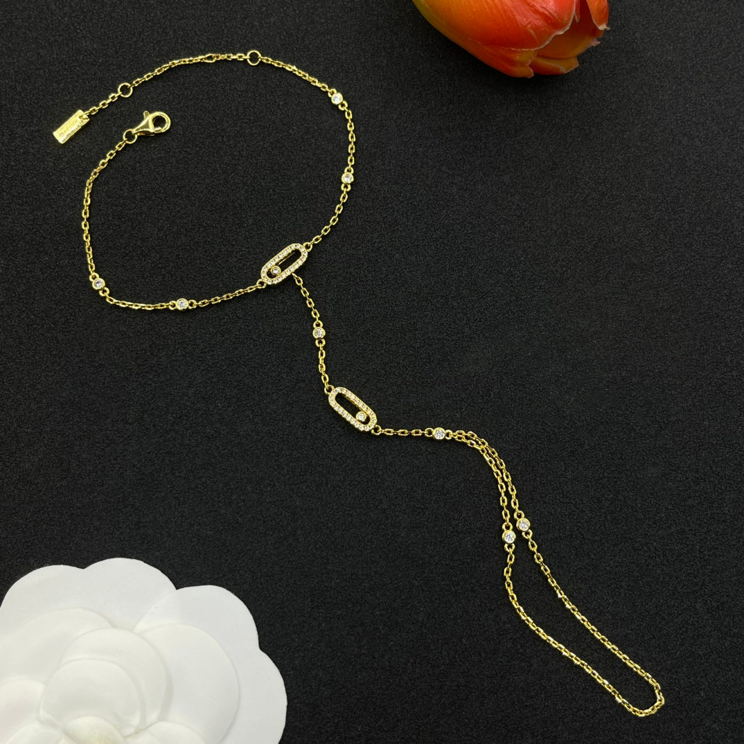 Messika Open Link Lariat necklace in Gold Tone, detail view 8