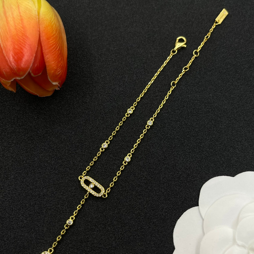 Messika Open Link Lariat necklace in Gold Tone, detail view 10