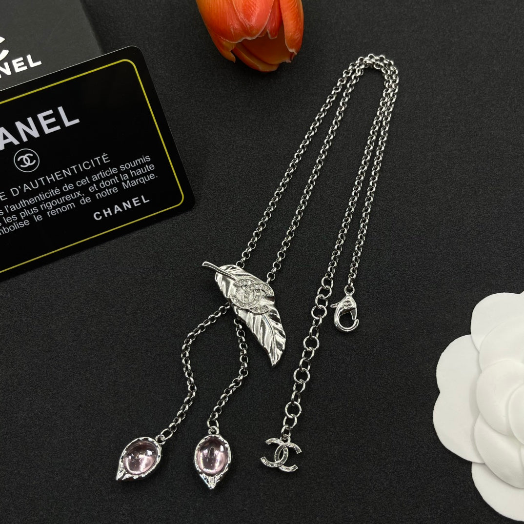 Chanel style necklaces - product photo 5