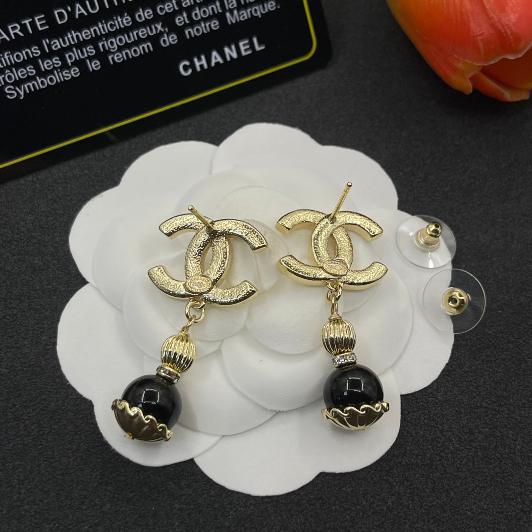 Chanel style earrings - product photo 6