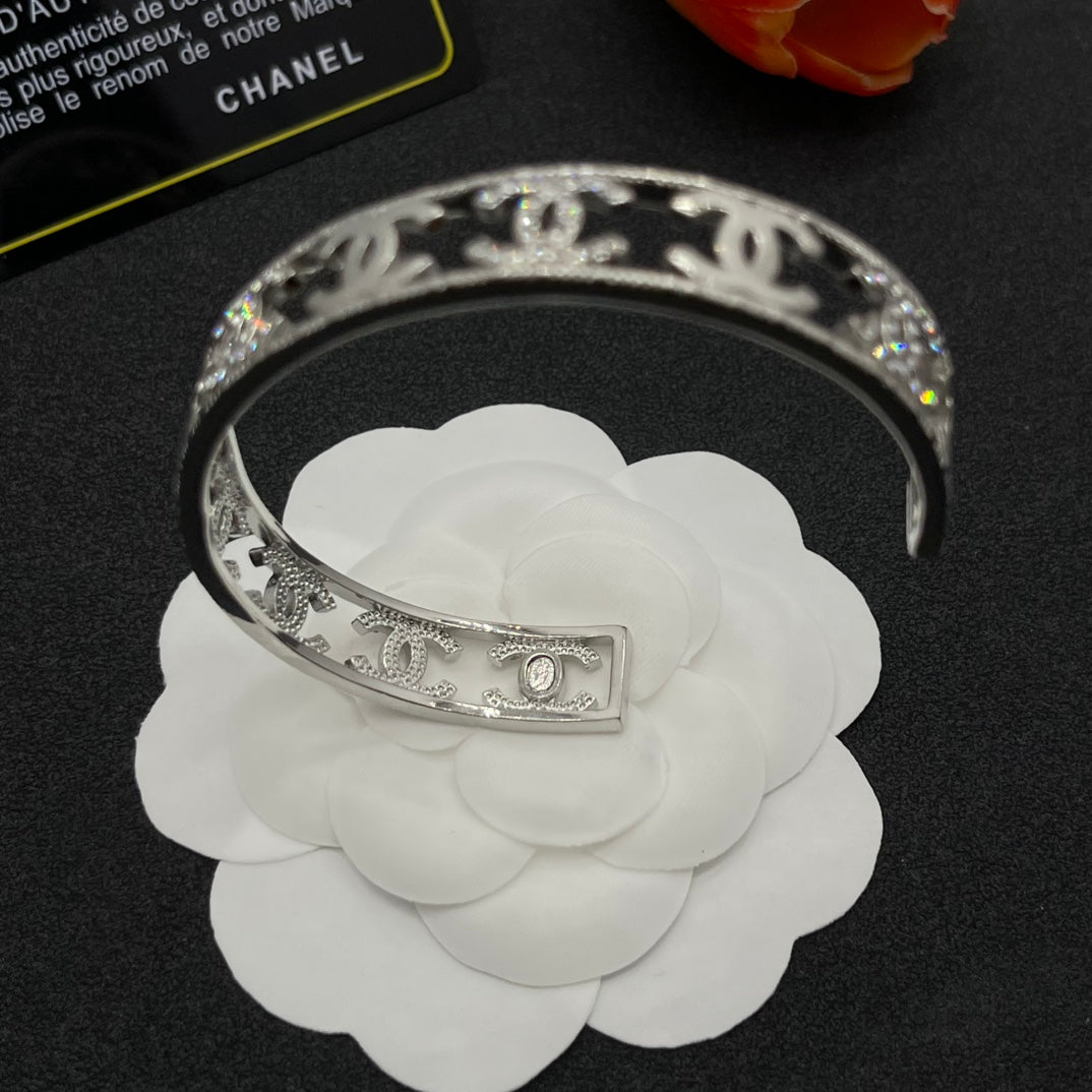 Chanel style bracelets - product photo 7