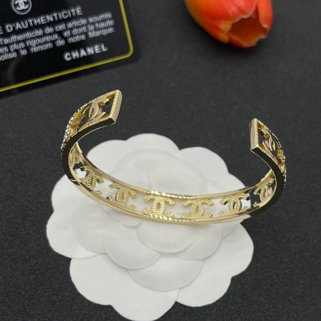 Chanel style bracelets - product photo 6