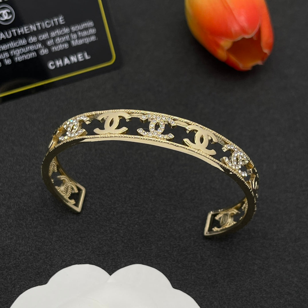 Chanel style bracelets - product photo 4