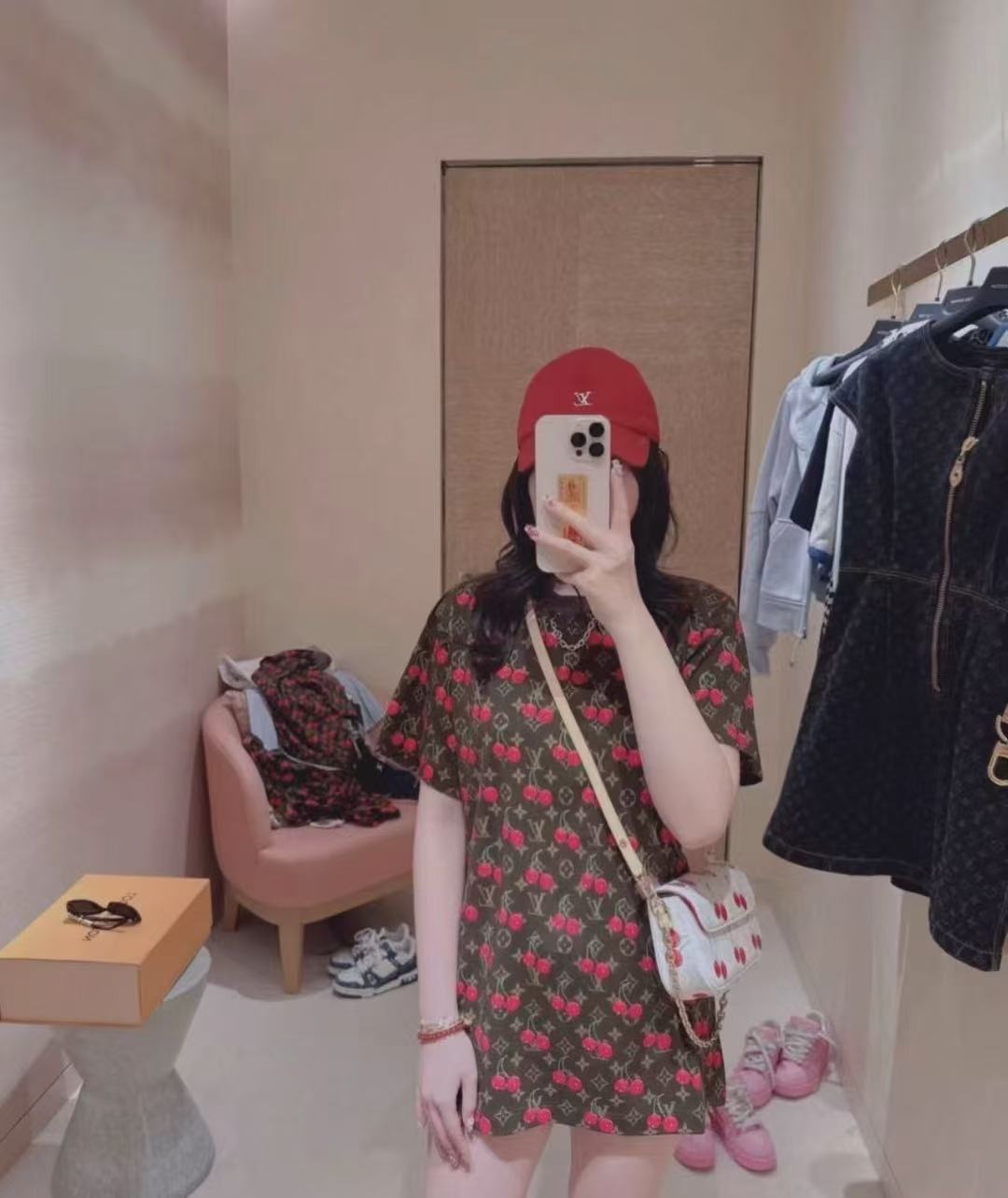 Louis Vuitton Embroidered Baseball Cap - image 9