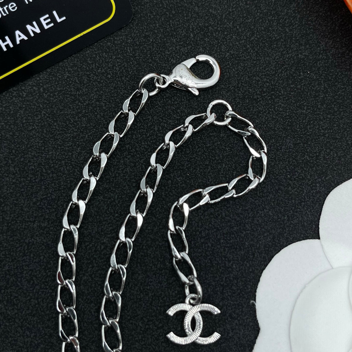 Chanel style necklaces - product photo 4