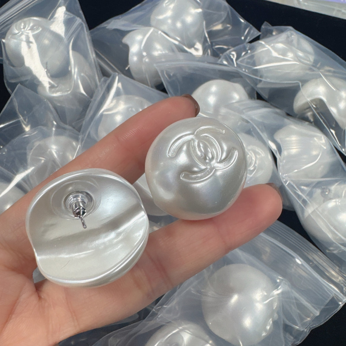 Chanel style earrings - product photo 1