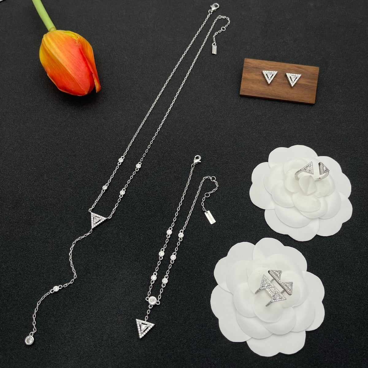 Messika Triangle Y-Drop necklace in Silver Tone, detail view 16