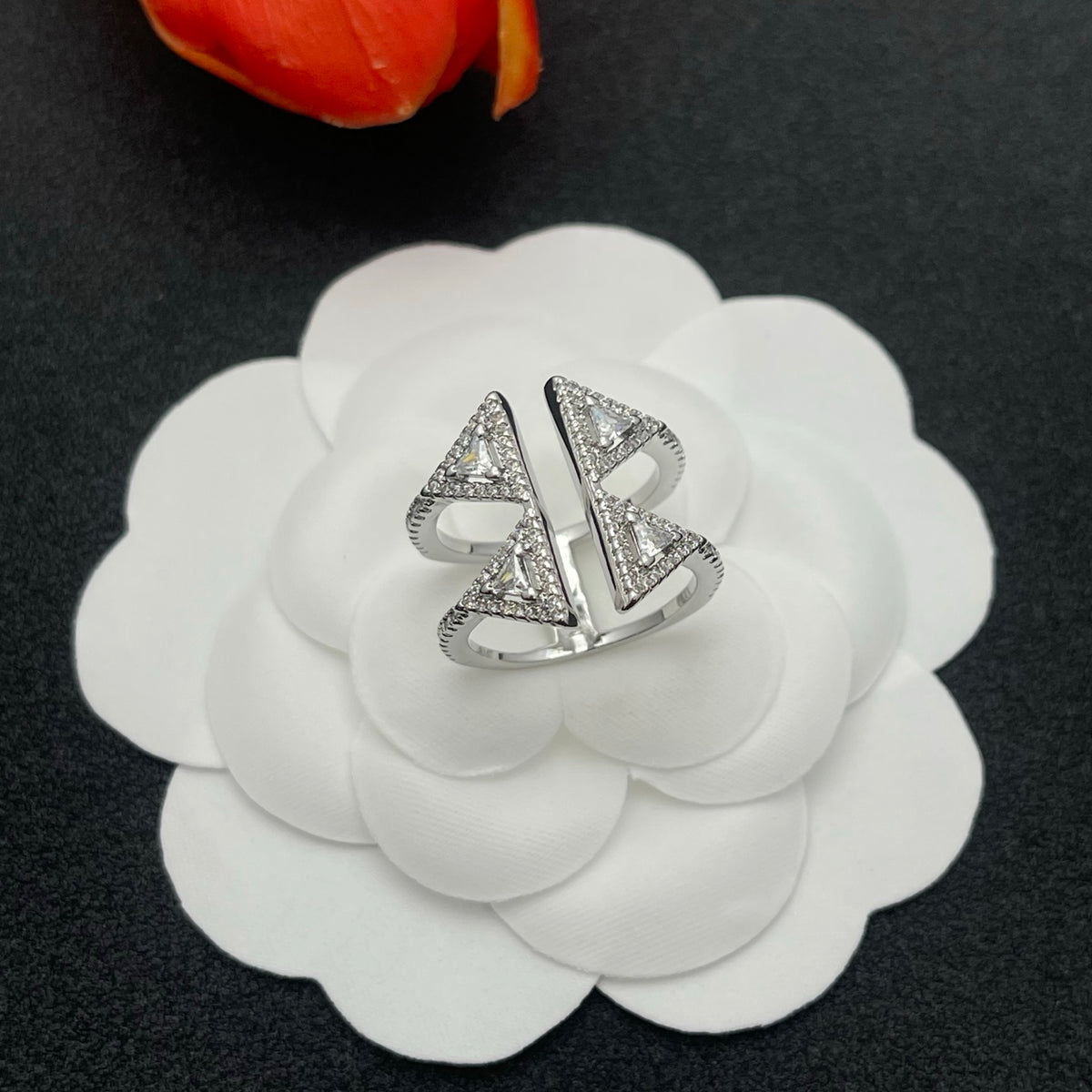 Messika Double Triangle Statement ring in Silver Tone, detail view 10