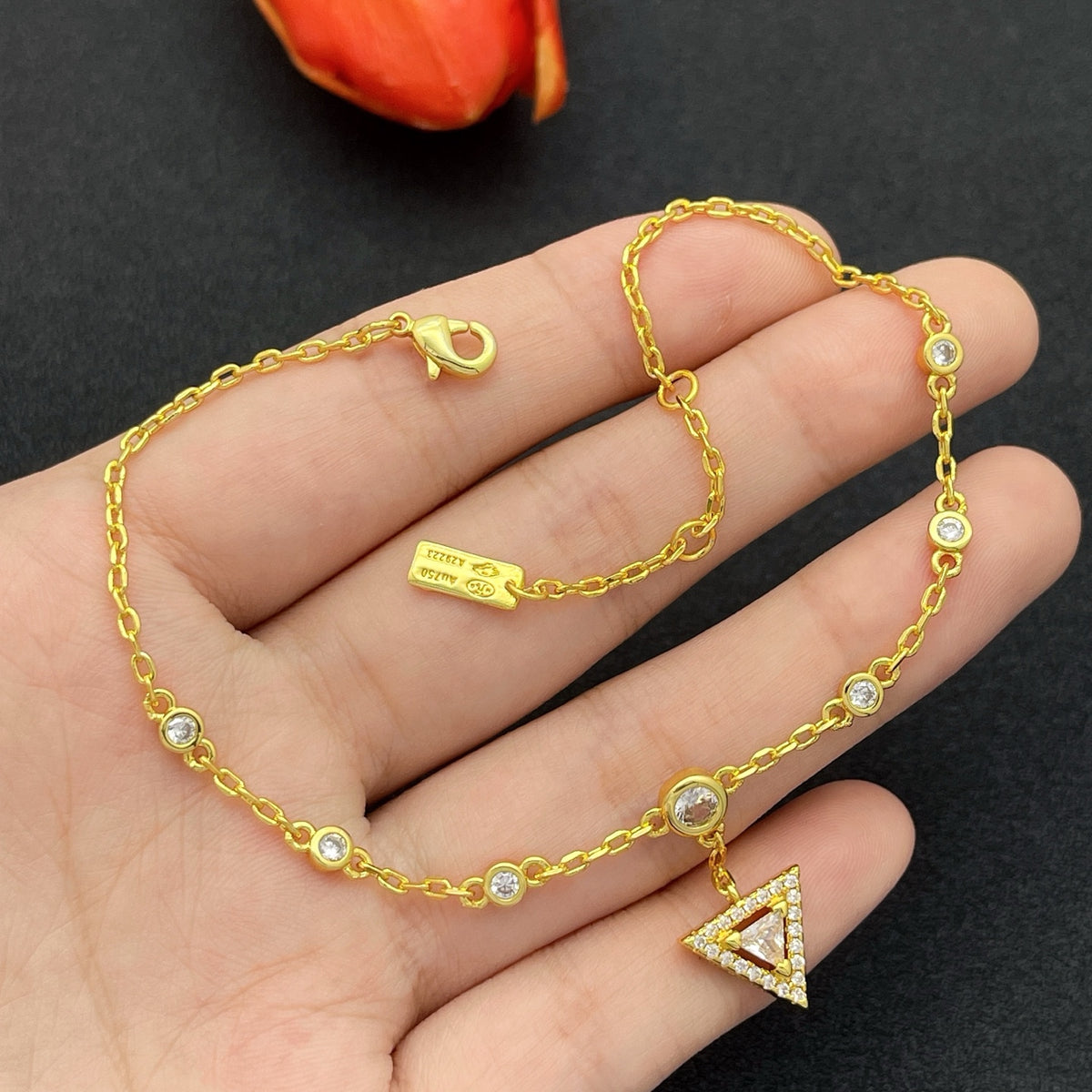 Messika Triangle Drop Chain bracelet in Gold Tone, main view