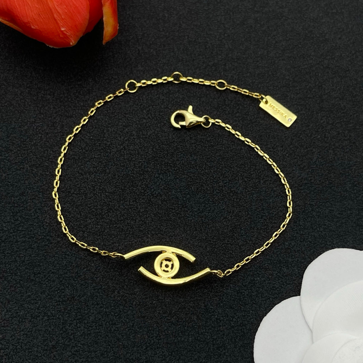 Messika Eye Motif Chain bracelet in Gold Tone, detail view 6