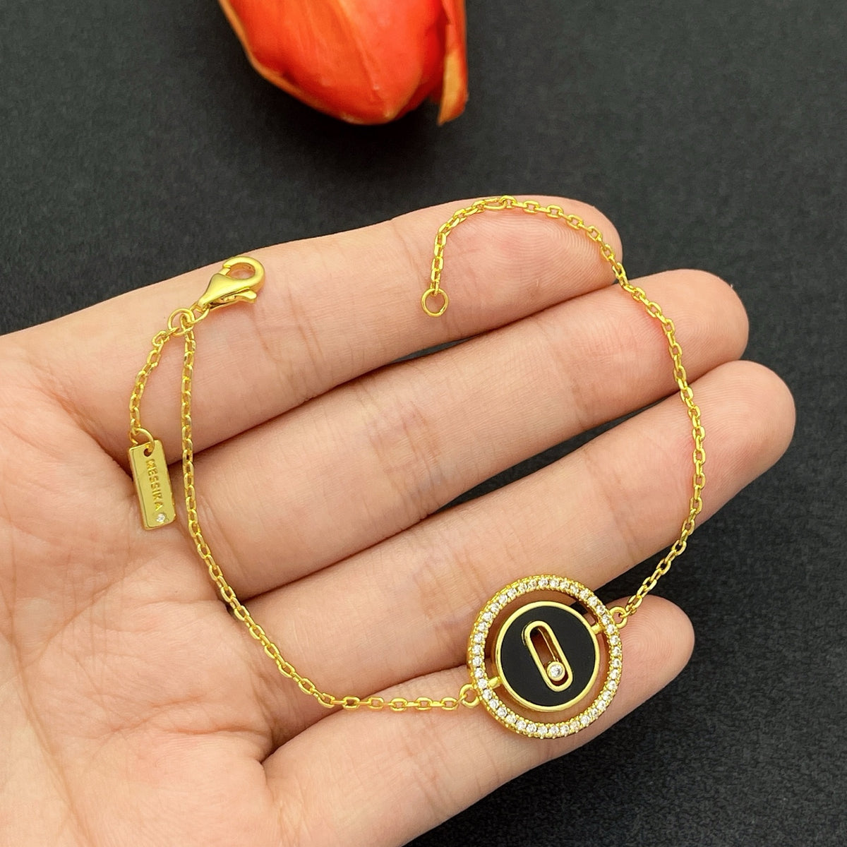 Messika Oval Enamel Bar Chain bracelet in Gold & Black, detail view 16