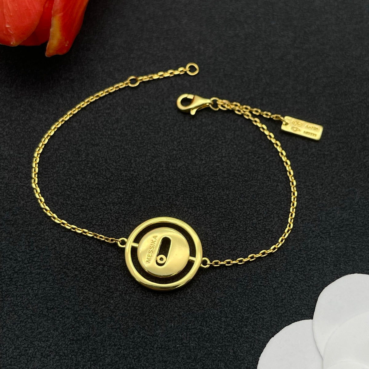 Messika Oval Enamel Bar Chain bracelet in Gold & Black, detail view 21