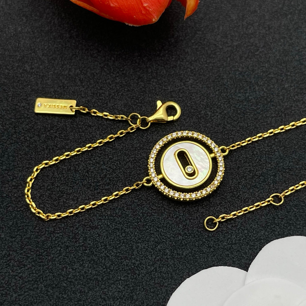Messika Oval Enamel Bar Chain bracelet in Gold & White, detail view 5