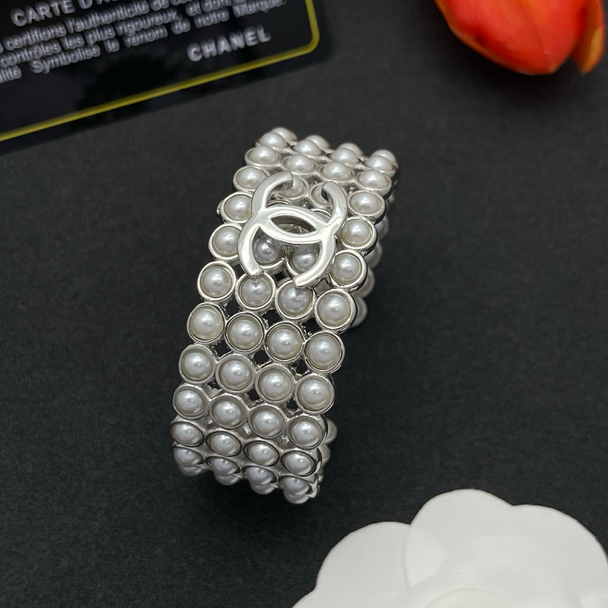 Chanel style bracelets - product photo 4
