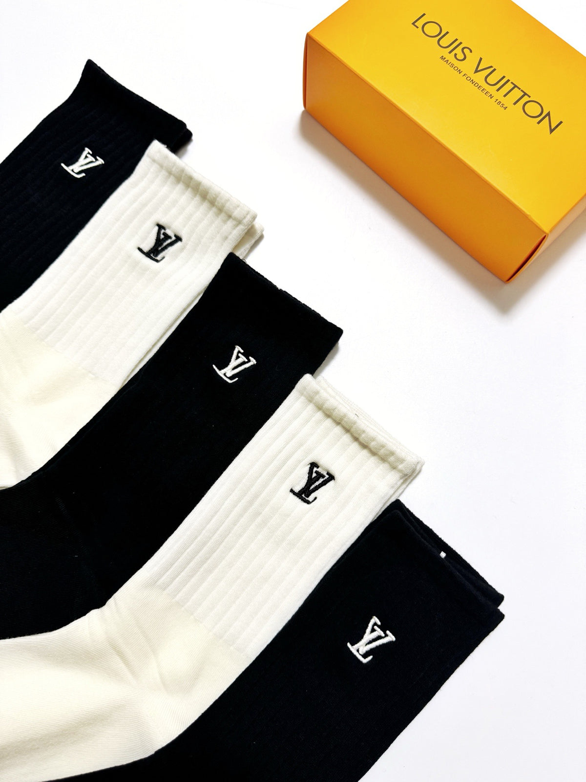 Louis Vuitton Black Cream Tall Small Cuff Monograms Crew Socks, image 3