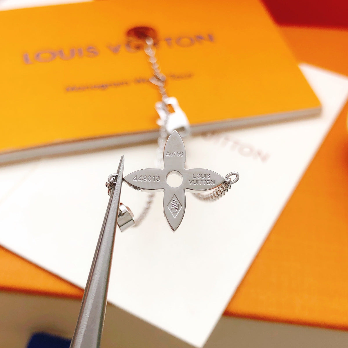 Louis Vuitton Crystal Silver-Tone Bracelet – Style 05 - image 6