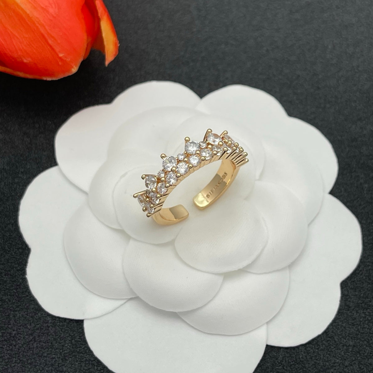 Sif Jakobs crystal crown tiara ring in Rose Gold Tone, detail view 4