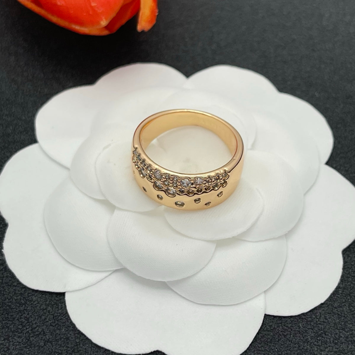 Sif Jakobs pave crystal wide band ring in Rose Gold Tone, detail view 5