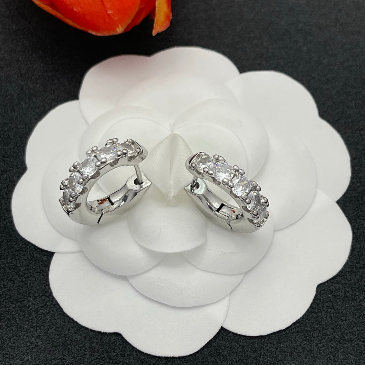 Sif Jakobs graduated crystal huggie hoop earrings in Silver Tone, detail view 20