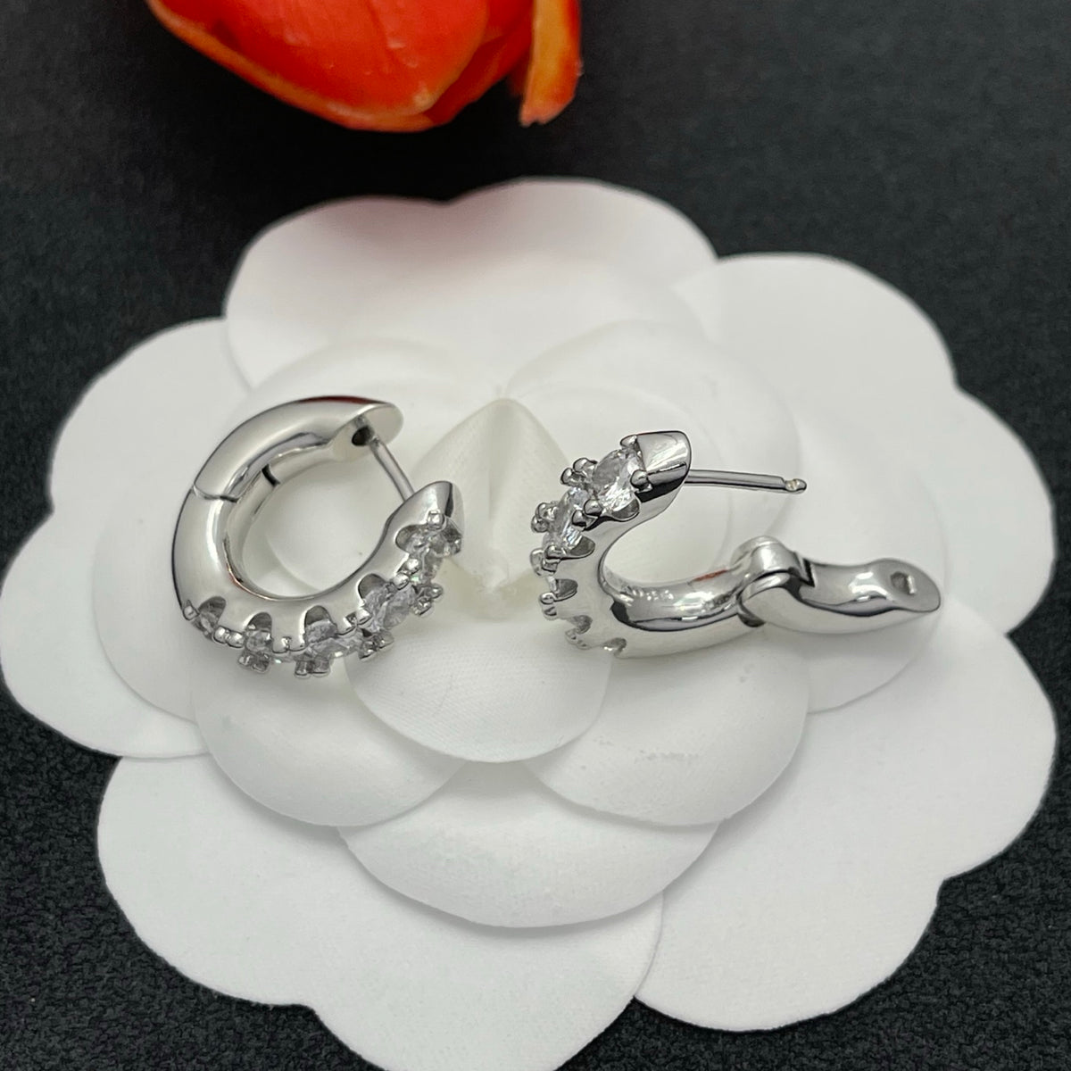 Sif Jakobs graduated crystal huggie hoop earrings in Silver Tone, detail view 22
