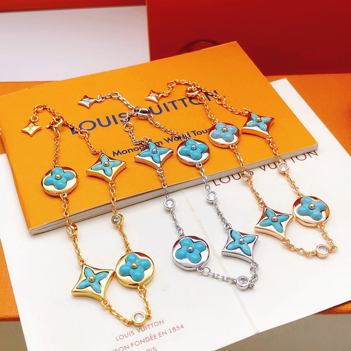 Louis Vuitton Blue Gold-Tone Bracelet - image 6