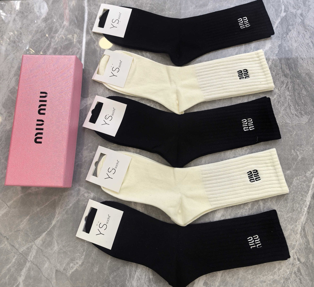 Miu Miu Black Cream Plain Fine Cuff Letters Ankle Socks, image 3