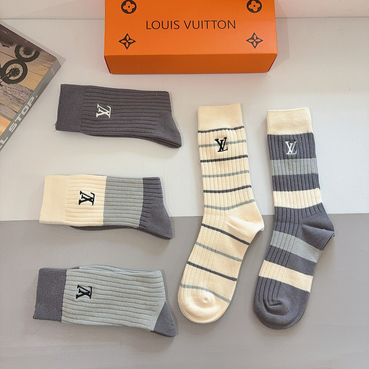 Louis Vuitton Neutral Broad Stripe Cuffs Crew Socks, image 6