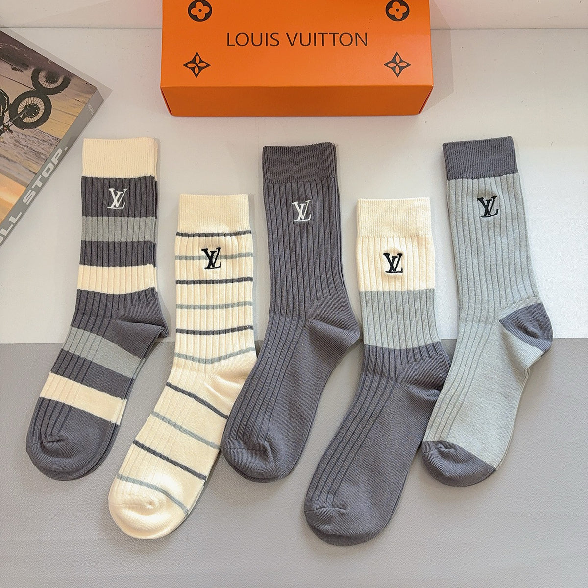 Louis Vuitton Neutral Broad Stripe Cuffs Crew Socks, image 8