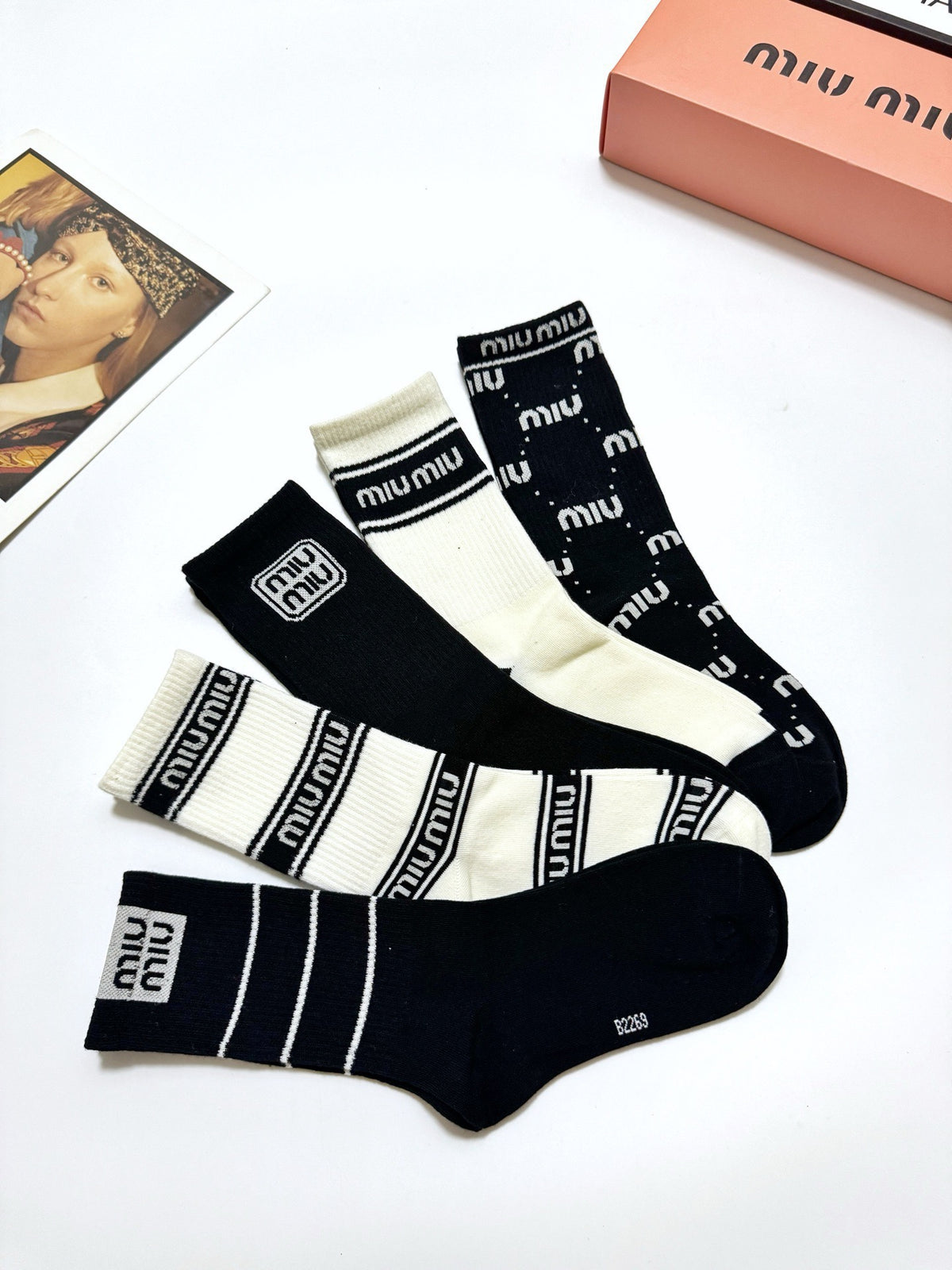 Miu Miu Black Cream Mixed Letter Stripe Patterns Crew Socks, image 7