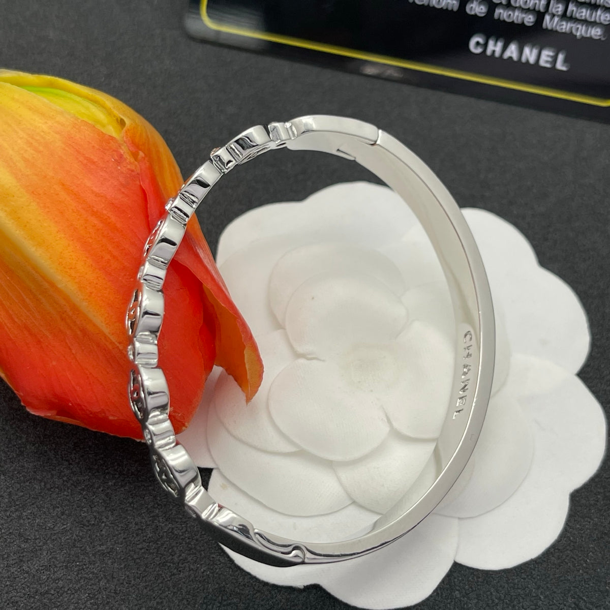 Chanel style bracelets - product photo 5