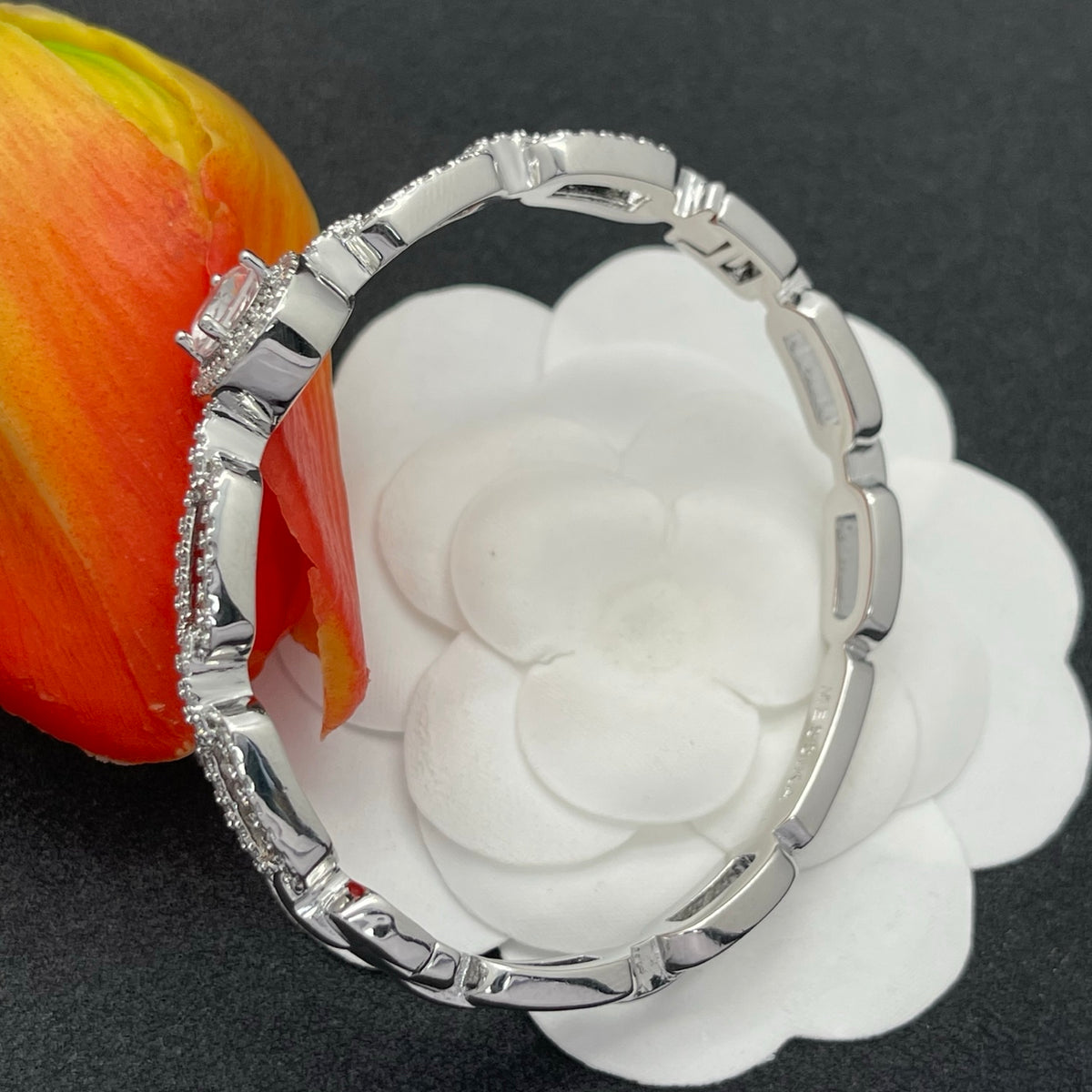 Messika Halo Link Chain bracelet in Silver Tone, detail view 20