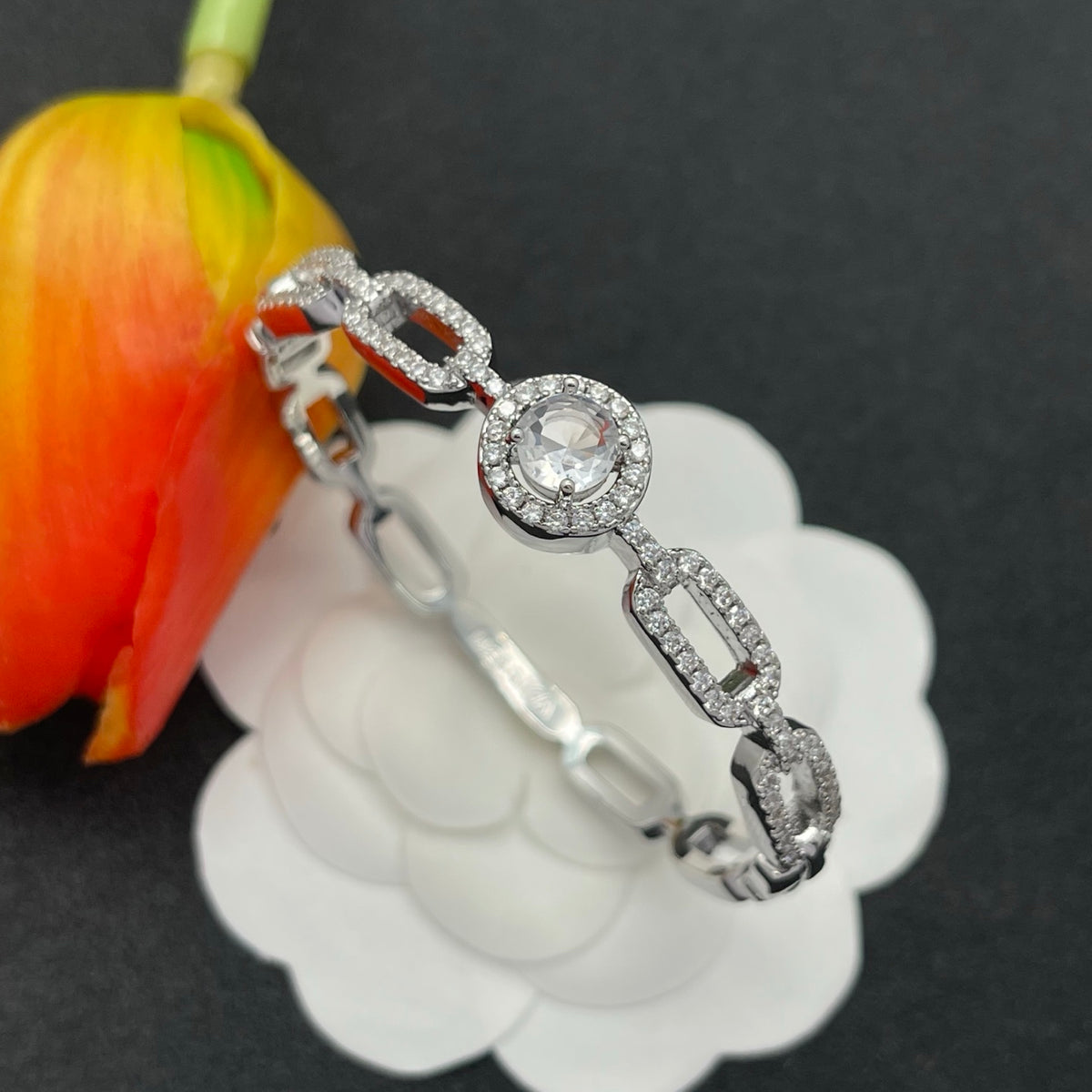 Messika Halo Link Chain bracelet in Silver Tone, detail view 19