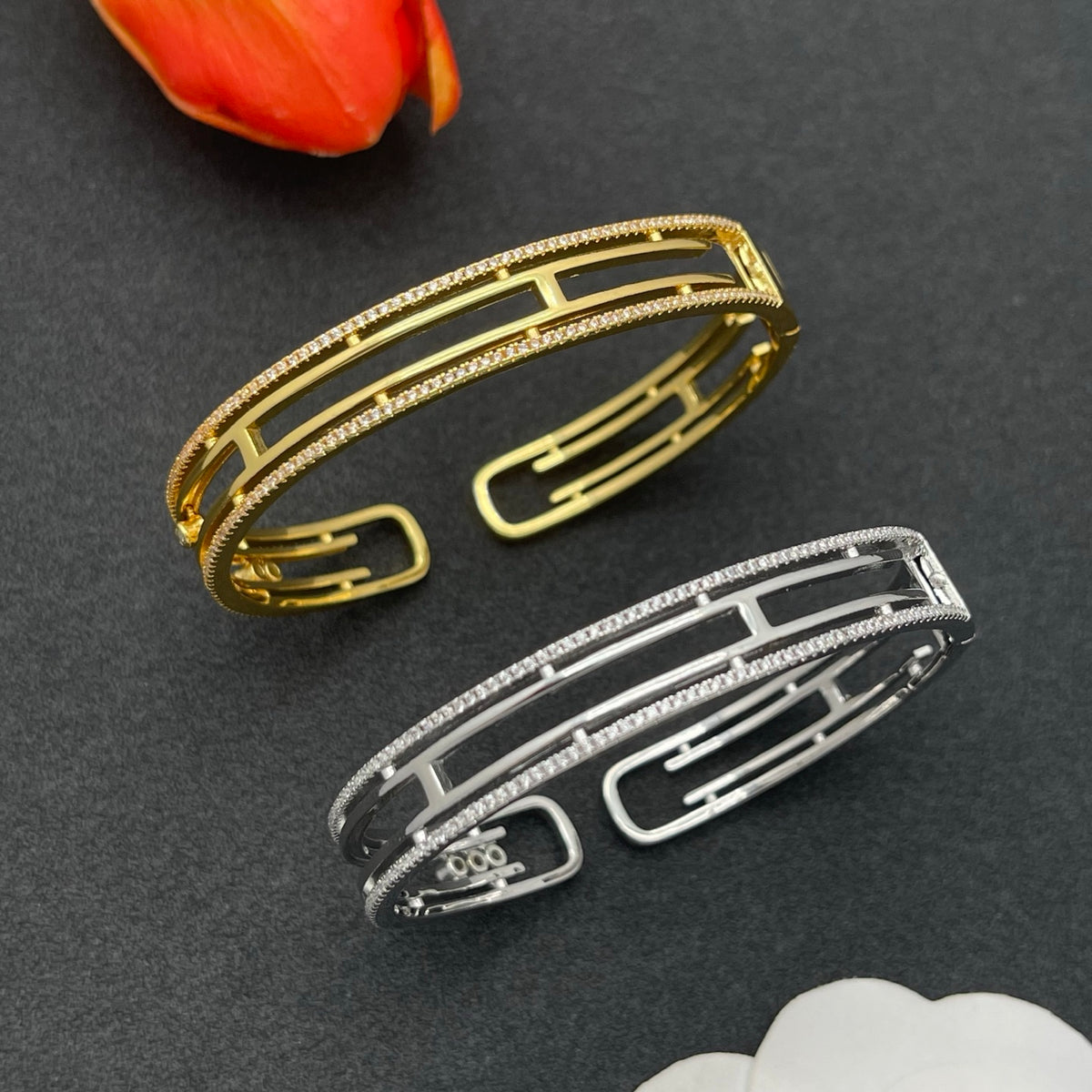 Messika Pavé Open Bar bracelet in Gold Tone, detail view 8