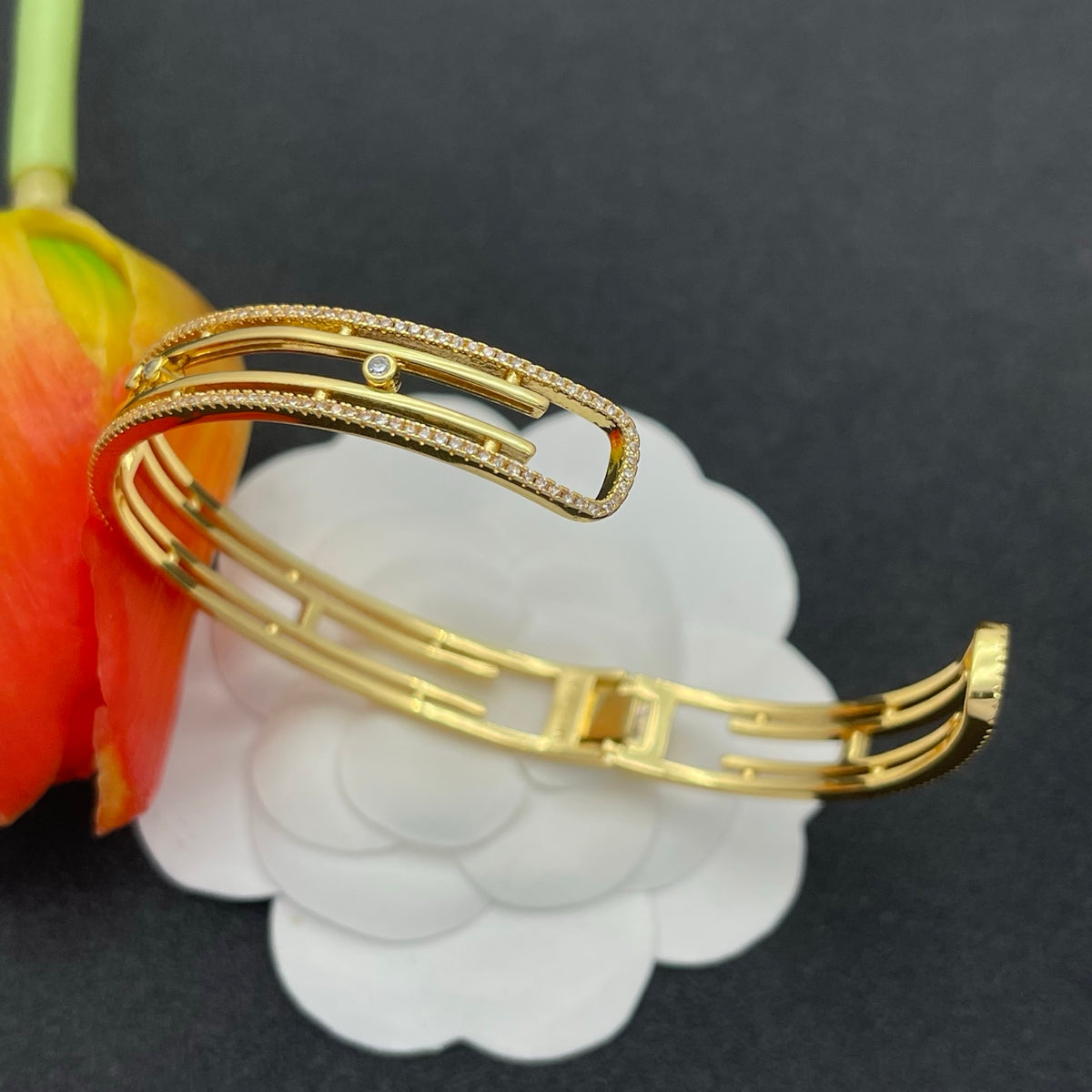 Messika Pavé Open Bar bracelet in Gold Tone, detail view 6