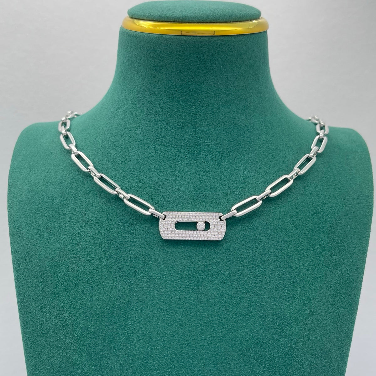 Messika Oversized Link Bar necklace in Silver Tone, detail view 10