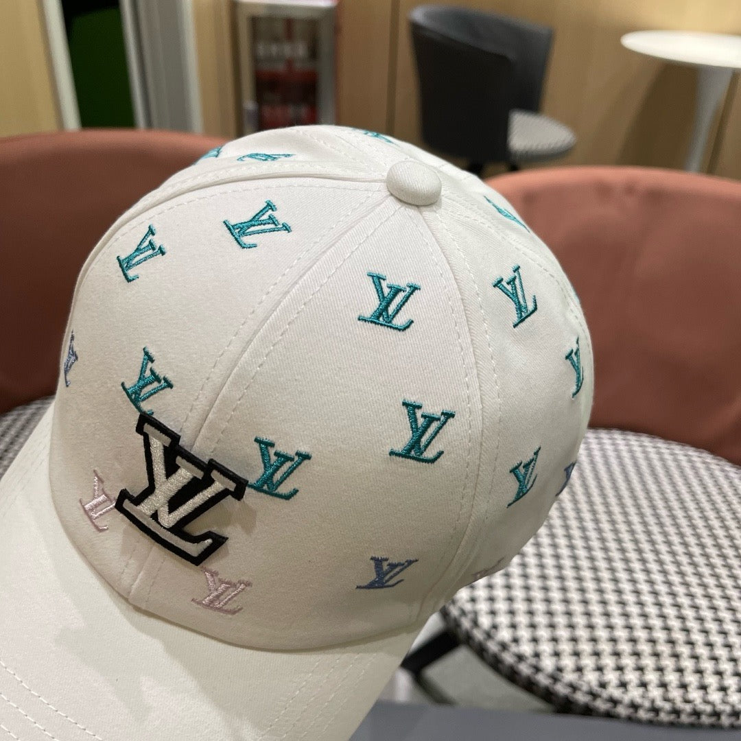 Louis Vuitton Embroidered Reversible Bucket Hat - image 8
